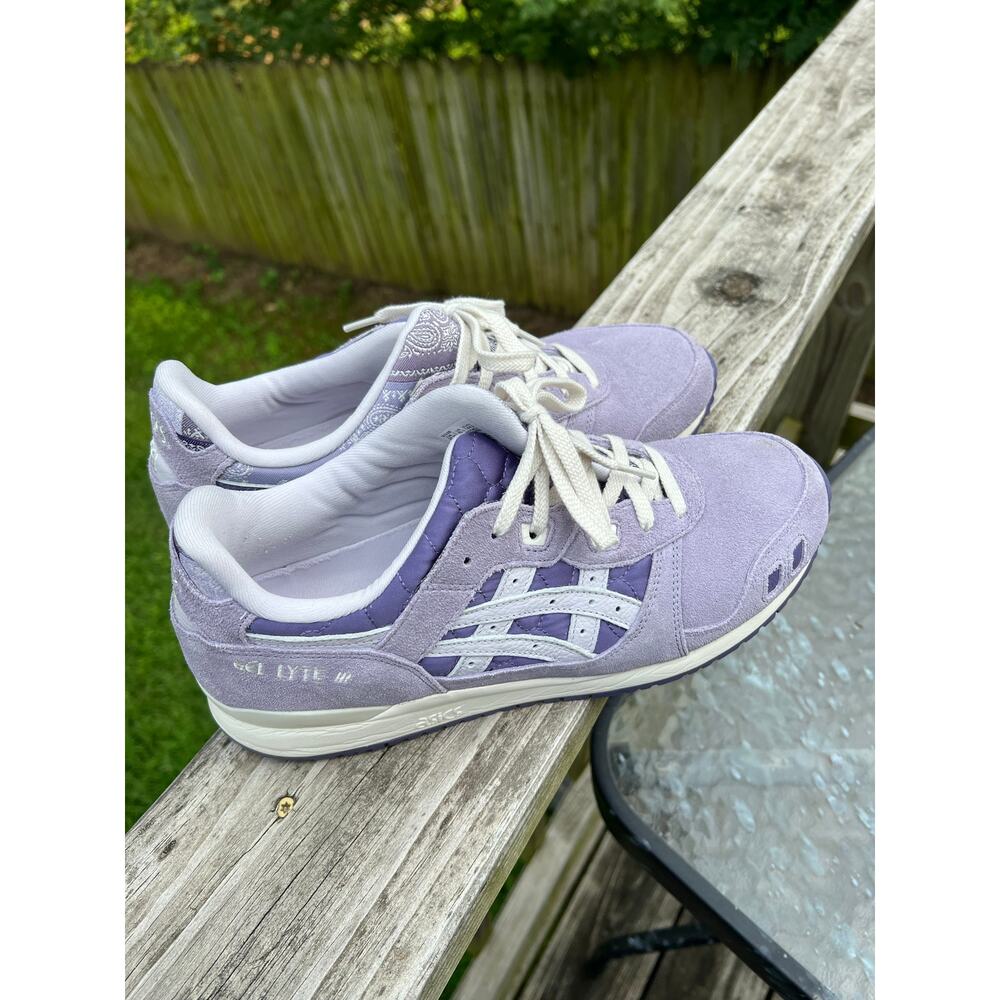 ASICS Gel-Lyte III Paisley Pack Purple 1201A318 Men’s 10.5 EU 44.5 Great Cond